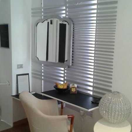 B&B Il Ballatoio Milan Exterior photo